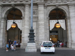 Indgangen til Eataly på Piazza Repubblica