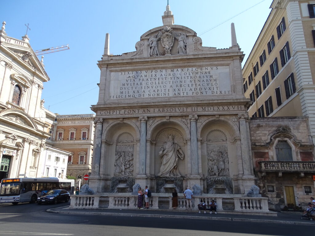 Fontana Felice med Moses statuen på Piazza Bernardo i Rom