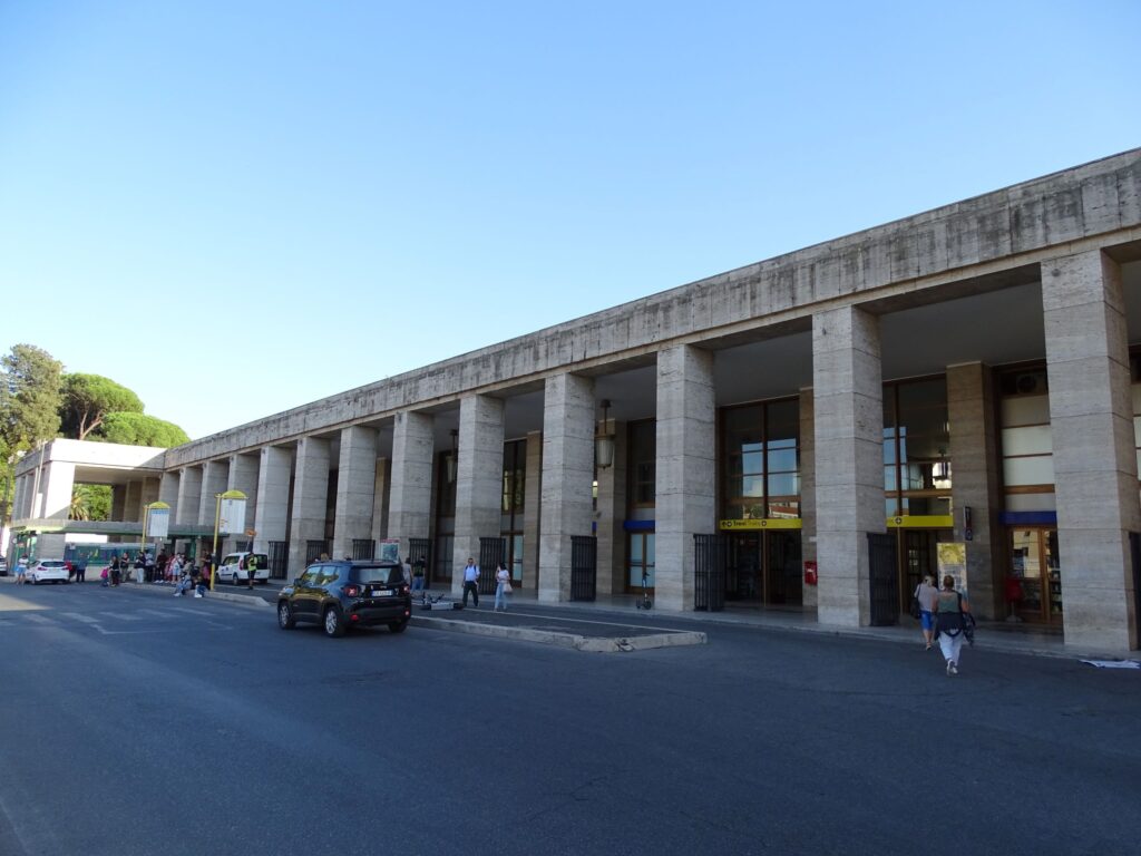 Stazione Ostiense i Rom