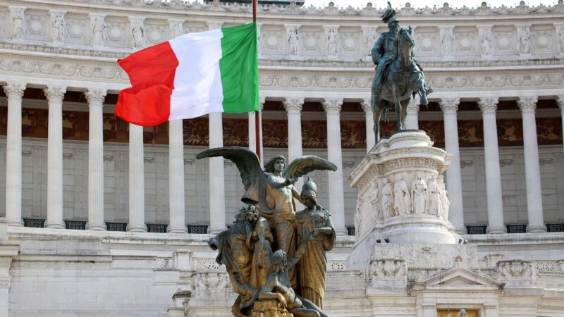 Vittorio Emanuele statue i Rom