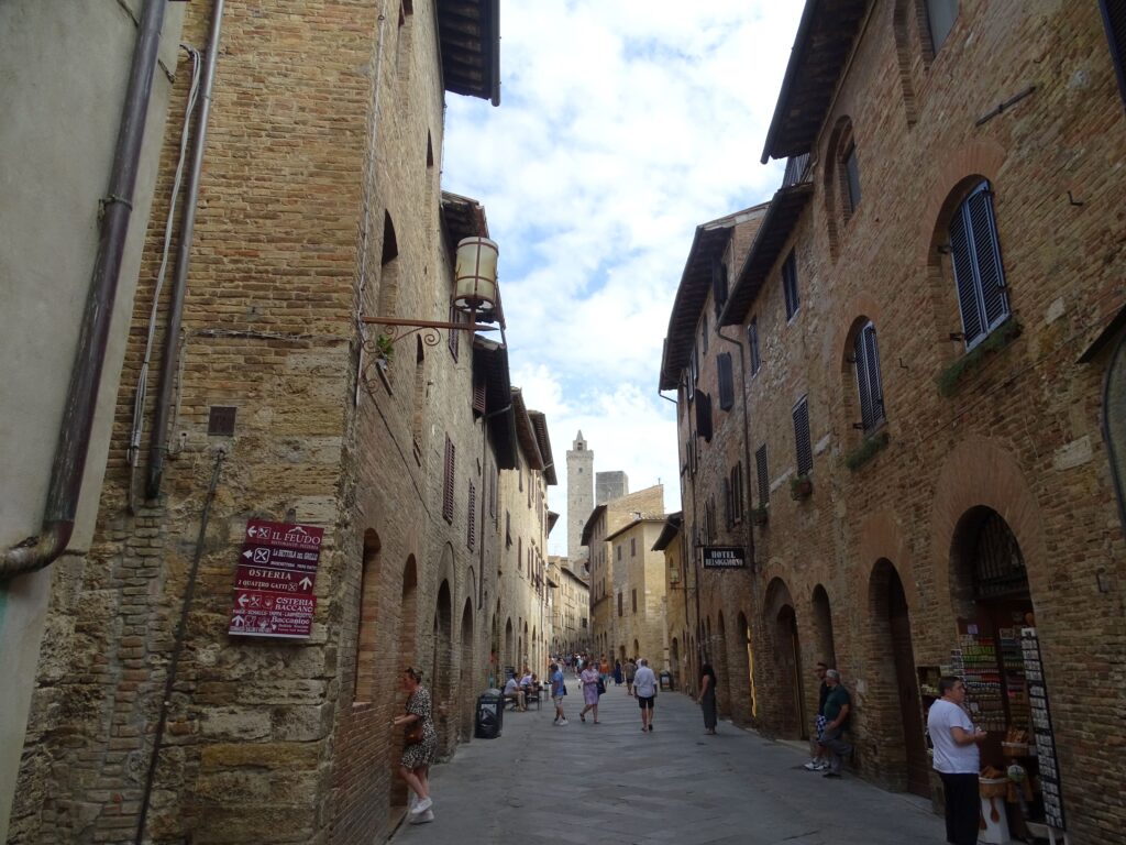 Via San Giovanni i San Gimignano