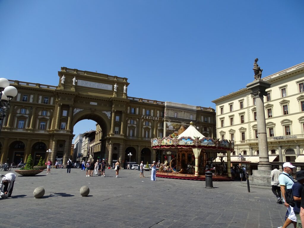 Piazza Repubblica Firenze