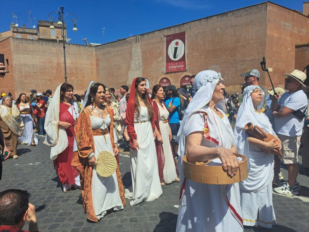Parade på Via Fori Imperiali i Rom